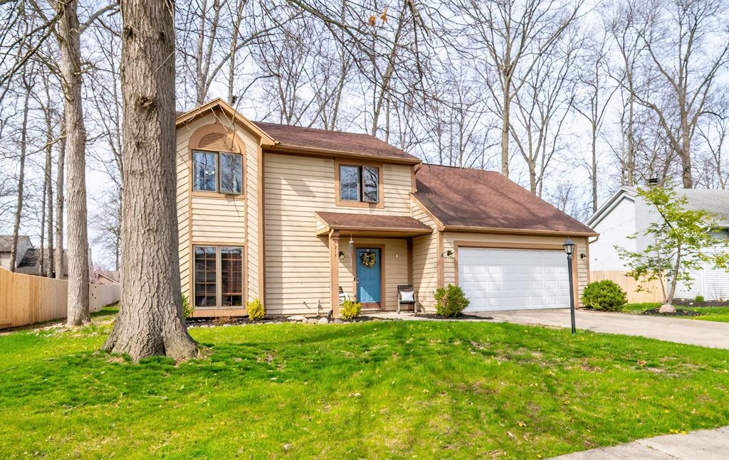 Photo of 7217 Wood Meadows Lane, Fort Wayne, IN 46835 (MLS # 202612608)