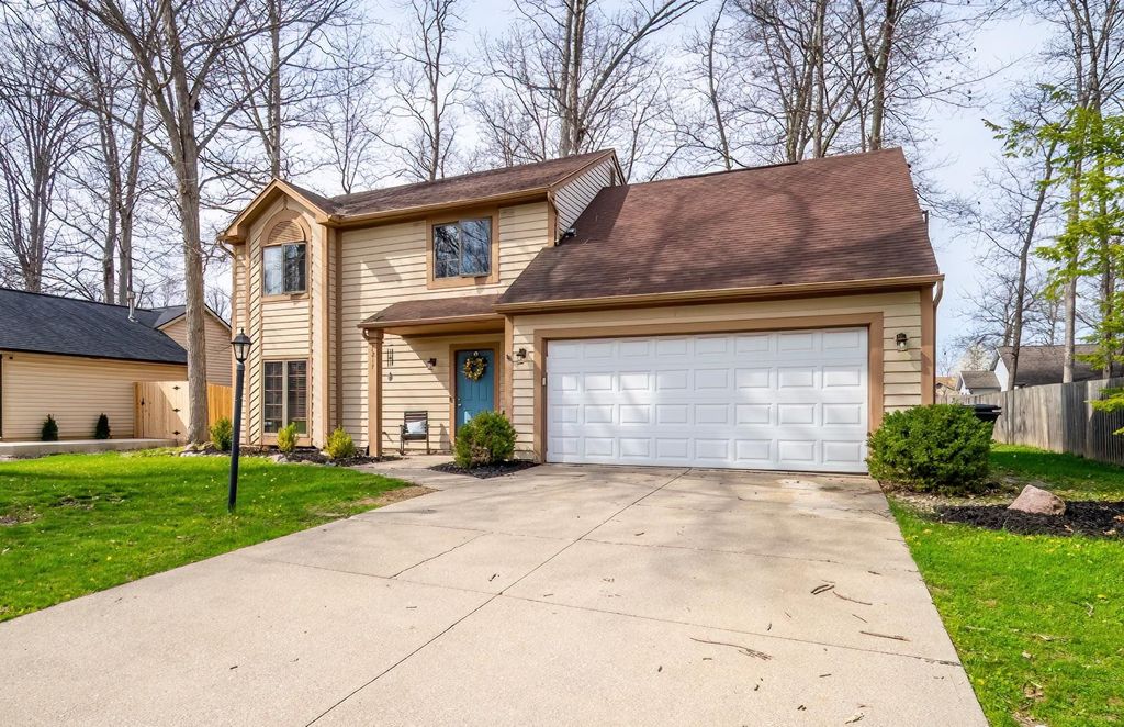 Photo of 7217 Wood Meadows Lane, Fort Wayne, IN 46835 (MLS # 202612608)
