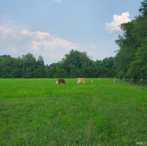 Tiny photo for 64548 Thorn Road, North Liberty, IN 46554 (MLS # 202610701)