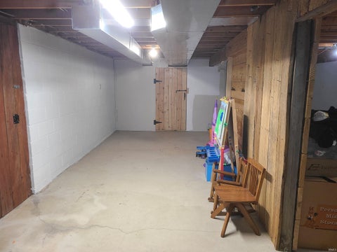 Tiny photo for 64548 Thorn Road, North Liberty, IN 46554 (MLS # 202610701)