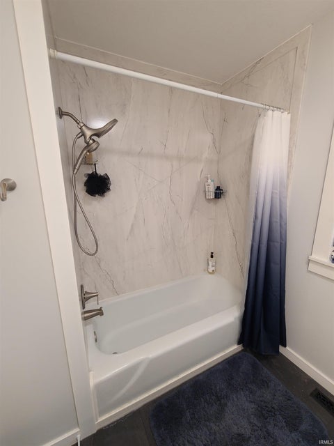 Tiny photo for 64548 Thorn Road, North Liberty, IN 46554 (MLS # 202610701)
