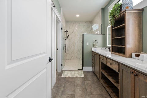 Tiny photo for 13309 Sangiovese Place, Fort Wayne, IN 46845 (MLS # 202624201)