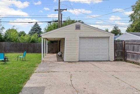 Tiny photo for 2508 Oxford Street, Lafayette, IN 47909 (MLS # 202536667)