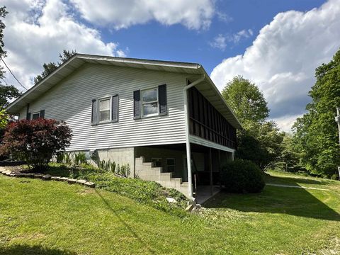 Tiny photo for 2306 Rattlesnake Road, Spencer, IN 47460 (MLS # 202616213)