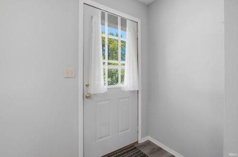 Tiny photo for 113 Chateau Court, Kokomo, IN 46902 (MLS # 202623249)