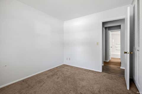 Tiny photo for 113 Chateau Court, Kokomo, IN 46902 (MLS # 202623249)
