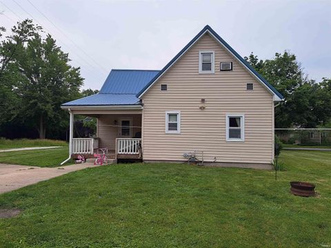 Photo of 622 S Market Street, Winamac, IN 46996 (MLS # 202522460)