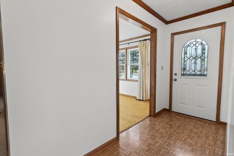 Tiny photo for 2492 S Roberts Way, Logansport, IN 46947 (MLS # 202547319)