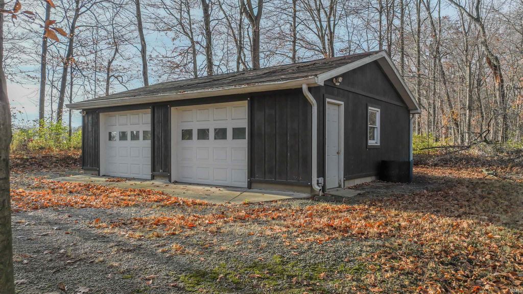 Photo of 2492 S Roberts Way, Logansport, IN 46947 (MLS # 202547319)