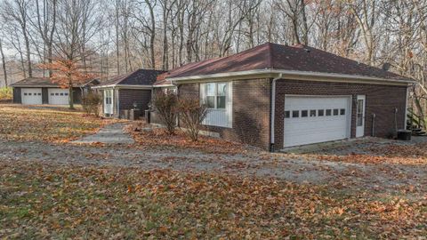 Tiny photo for 2492 S Roberts Way, Logansport, IN 46947 (MLS # 202547319)