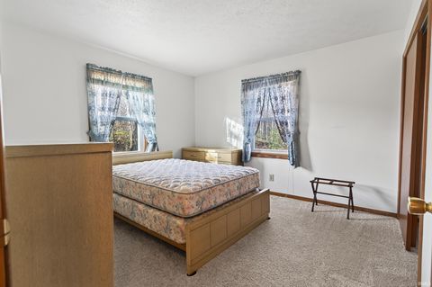 Tiny photo for 2492 S Roberts Way, Logansport, IN 46947 (MLS # 202547319)