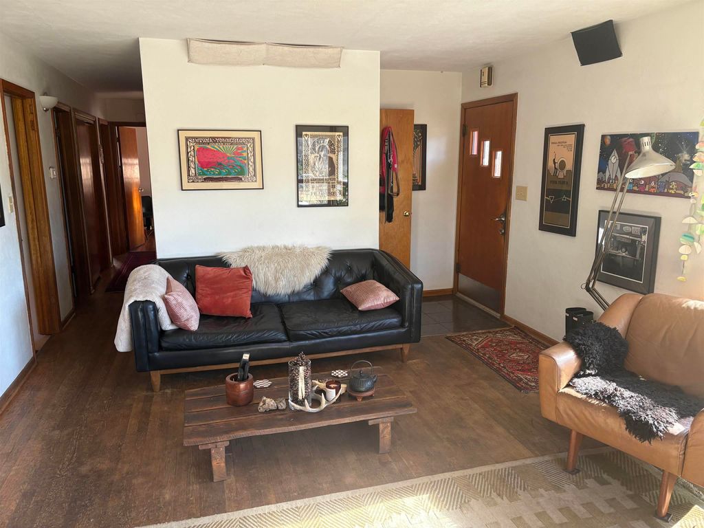 Photo of 401 E Glendora Drive, Bloomington, IN 47408 (MLS # 202602535)