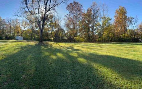 Tiny photo for 2363 E STATE Street, Huntington, IN 46750 (MLS # 202644864)