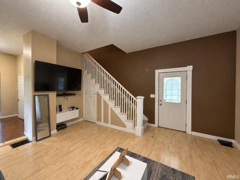 Tiny photo for 322 W Mitchell Street, Kendallville, IN 46755 (MLS # 202638905)
