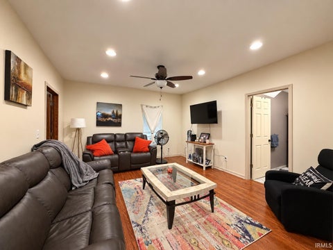 Tiny photo for 322 W Mitchell Street, Kendallville, IN 46755 (MLS # 202638905)