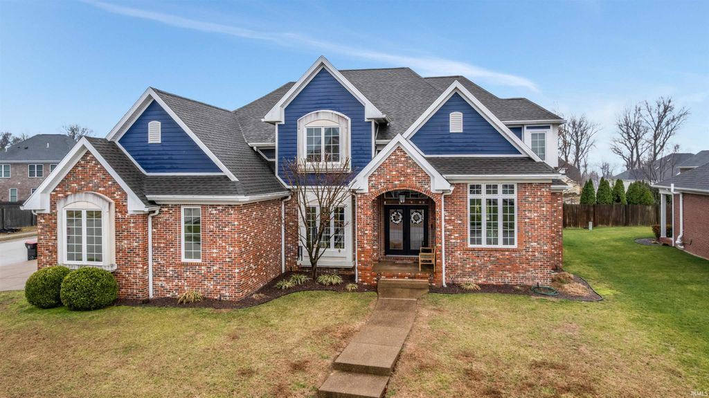 Photo of 10411 Devon Court, Newburgh, IN 47630 (MLS # 202607394)