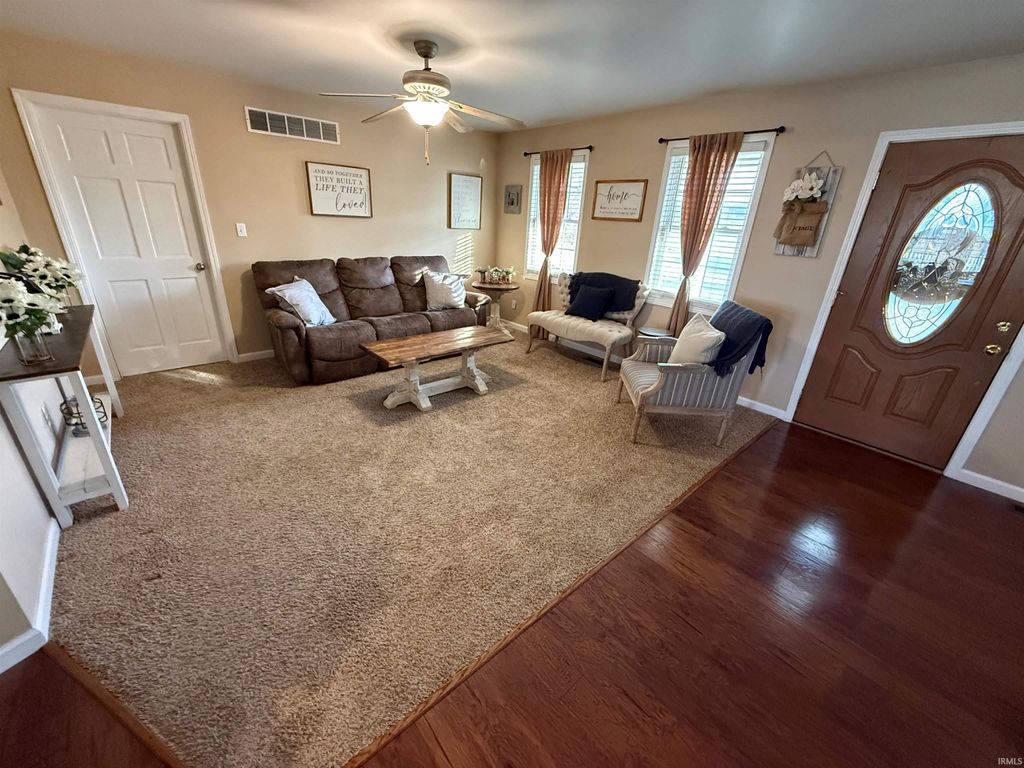 Photo of 493 S Old State Road 65, Princeton, IN 47670 (MLS # 202600812)