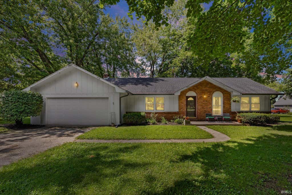 Photo of 11490 W 1200, Monticello, IN 47960 (MLS # 202633684)