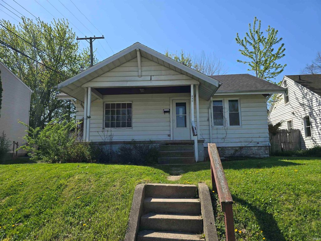 Photo of 830 Eckman Street, South Bend, IN 46614 (MLS # 202614310)