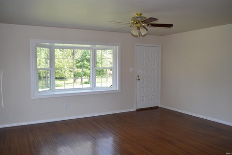 Tiny photo for 5718 Plainview Drive, Evansville, IN 47720 (MLS # 202638831)