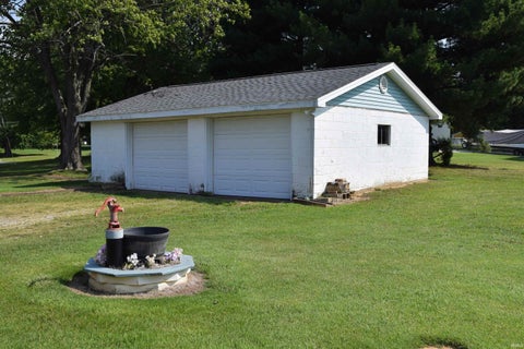 Tiny photo for 5718 Plainview Drive, Evansville, IN 47720 (MLS # 202638831)