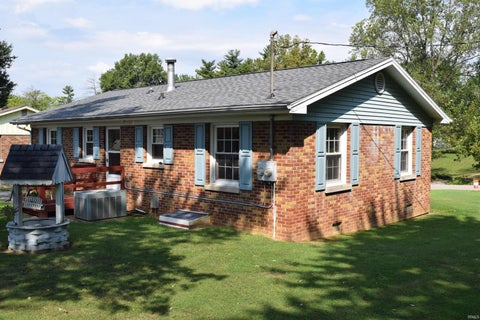 Tiny photo for 5718 Plainview Drive, Evansville, IN 47720 (MLS # 202638831)