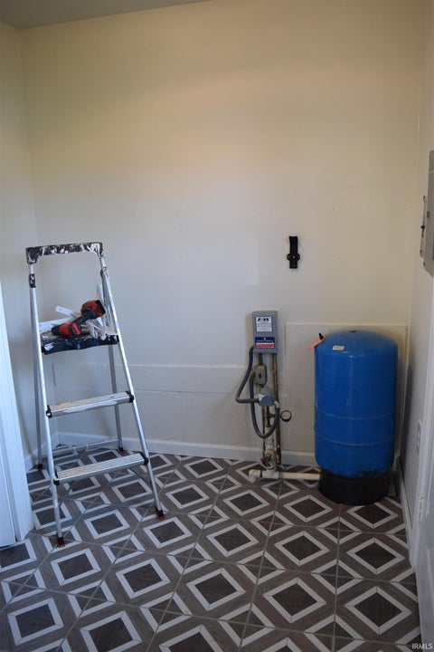 Tiny photo for 5718 Plainview Drive, Evansville, IN 47720 (MLS # 202638831)