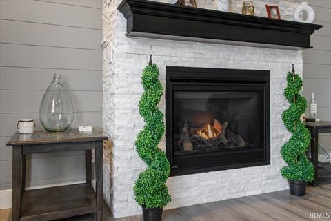 Tiny photo for 889 S Huntsville Road, Winchester, IN 47394 (MLS # 202605086)