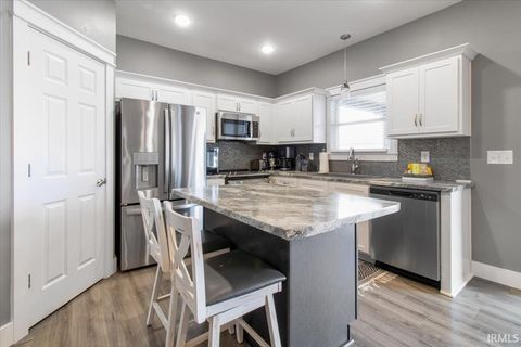 Tiny photo for 889 S Huntsville Road, Winchester, IN 47394 (MLS # 202605086)