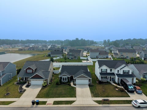 Tiny photo for 14041 Aloes Passage, Fort Wayne, IN 46845 (MLS # 202628927)