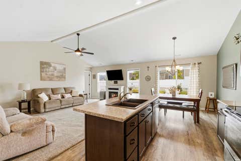 Tiny photo for 14041 Aloes Passage, Fort Wayne, IN 46845 (MLS # 202628927)