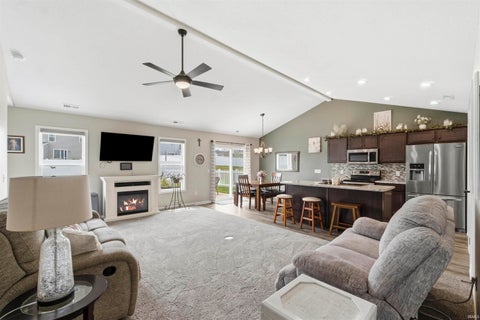 Tiny photo for 14041 Aloes Passage, Fort Wayne, IN 46845 (MLS # 202628927)