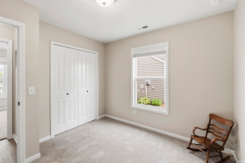 Tiny photo for 14041 Aloes Passage, Fort Wayne, IN 46845 (MLS # 202628927)