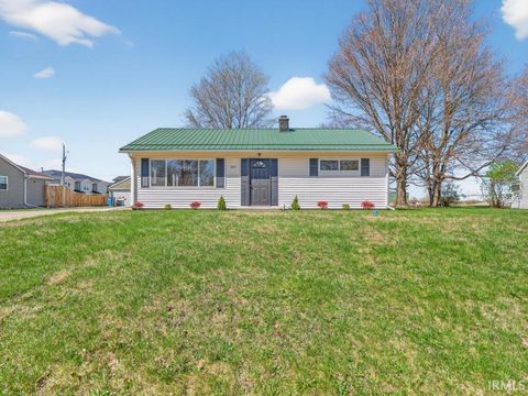 Photo of 855 Chamberlin Court, New Haven, IN 46774 (MLS # 202612087)