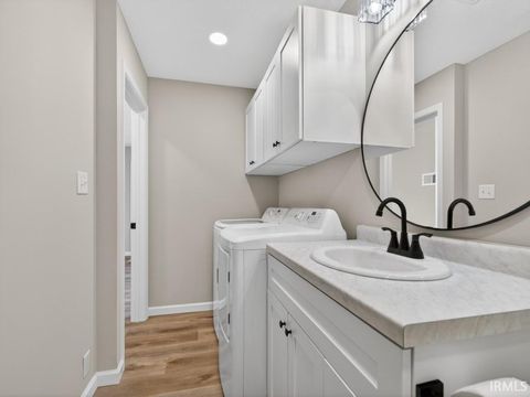 Tiny photo for 855 Chamberlin Court, New Haven, IN 46774 (MLS # 202612087)