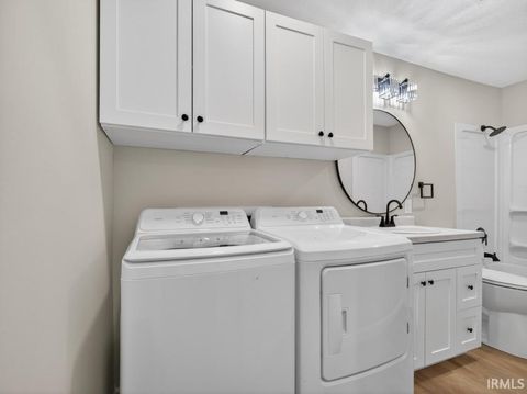 Tiny photo for 855 Chamberlin Court, New Haven, IN 46774 (MLS # 202612087)