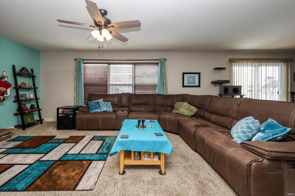 Photo of 1435 Breckenridge Pass, Fort Wayne, IN 46845 (MLS # 202548986)