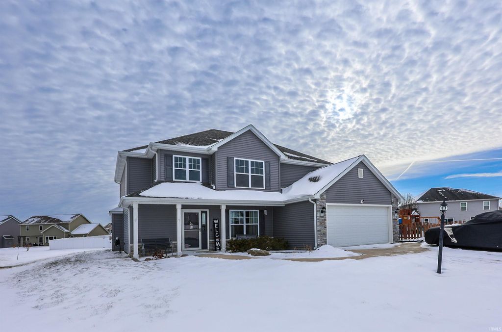 Photo of 1435 Breckenridge Pass, Fort Wayne, IN 46845 (MLS # 202548986)