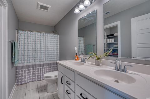 Tiny photo for 2938 Donna Dee Drive, Evansville, IN 47725 (MLS # 202614216)