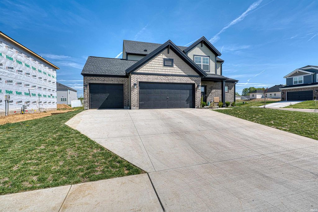Photo of 2938 Donna Dee Drive, Evansville, IN 47725 (MLS # 202614216)