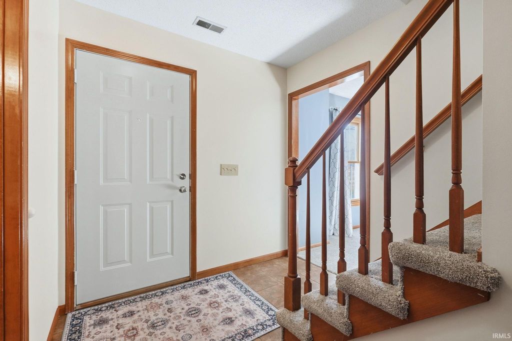 Photo of 2736 Sweet Cider Road, Fort Wayne, IN 46818 (MLS # 202606738)