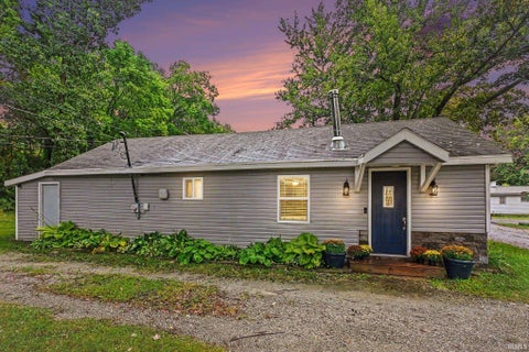 Photo of 7334 W Bensart Drive, Claypool, IN 46510 (MLS # 202638879)