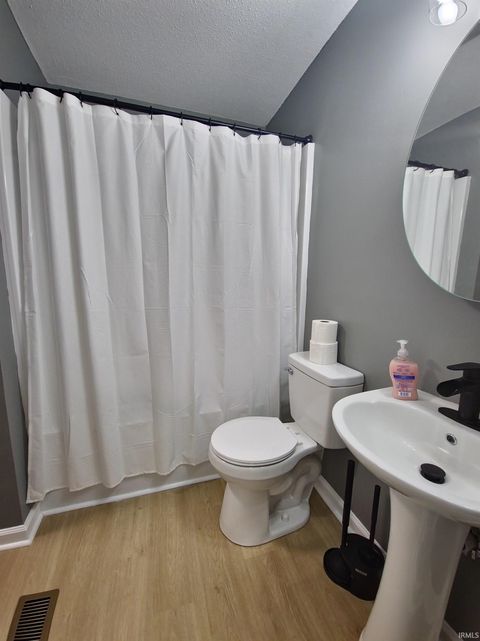 Tiny photo for 705 Tomahawk Boulevard, Kokomo, IN 46902 (MLS # 202620528)