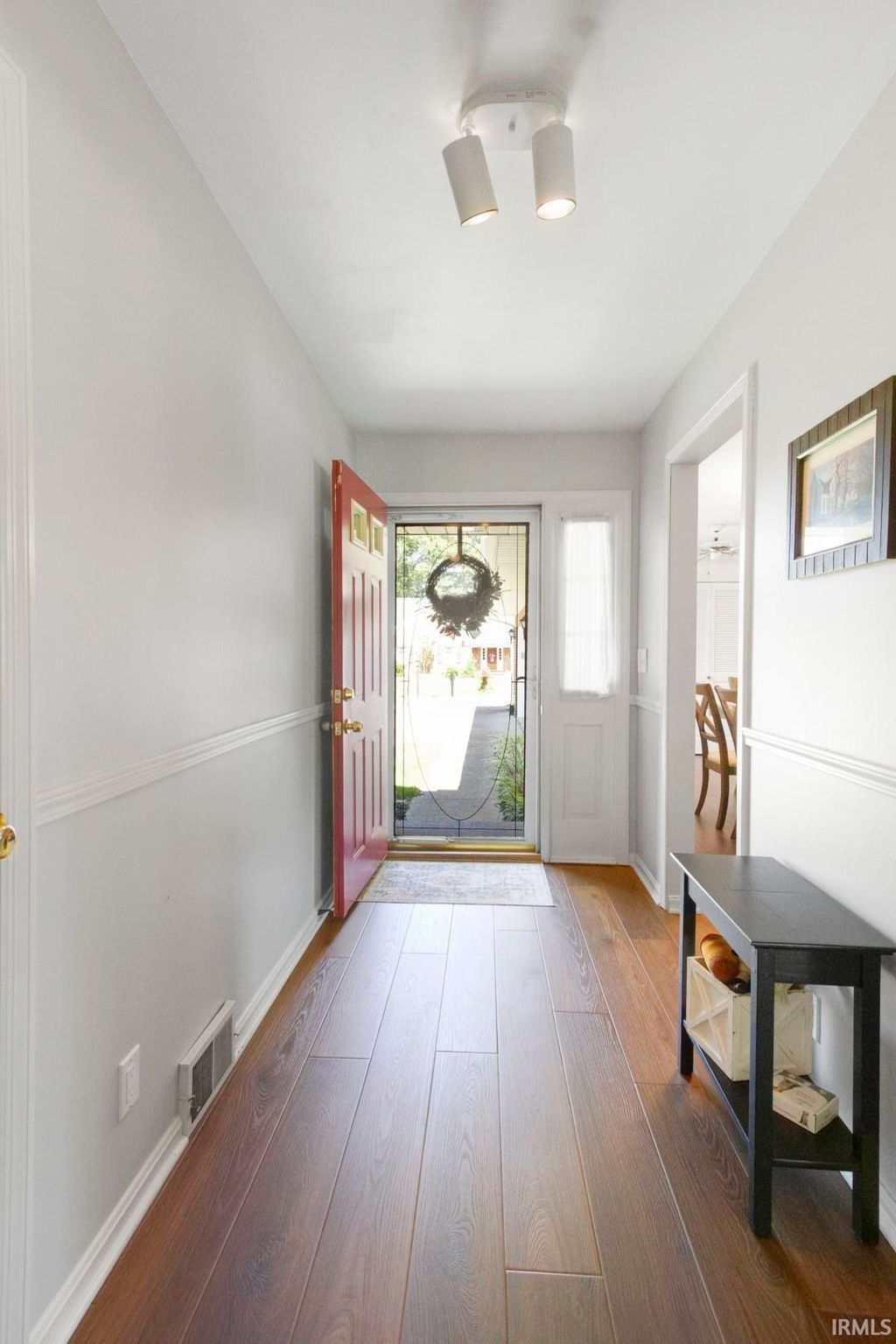 Photo of 6411 Madison Avenue, Evansville, IN 47715 (MLS # 202538377)