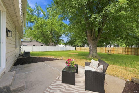 Tiny photo for 11122 Shalimar Drive, Fort Wayne, IN 46845 (MLS # 202630809)