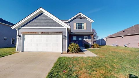 Photo of 302 W Stellar Way, Huntingburg, IN 47542 (MLS # 202546059)
