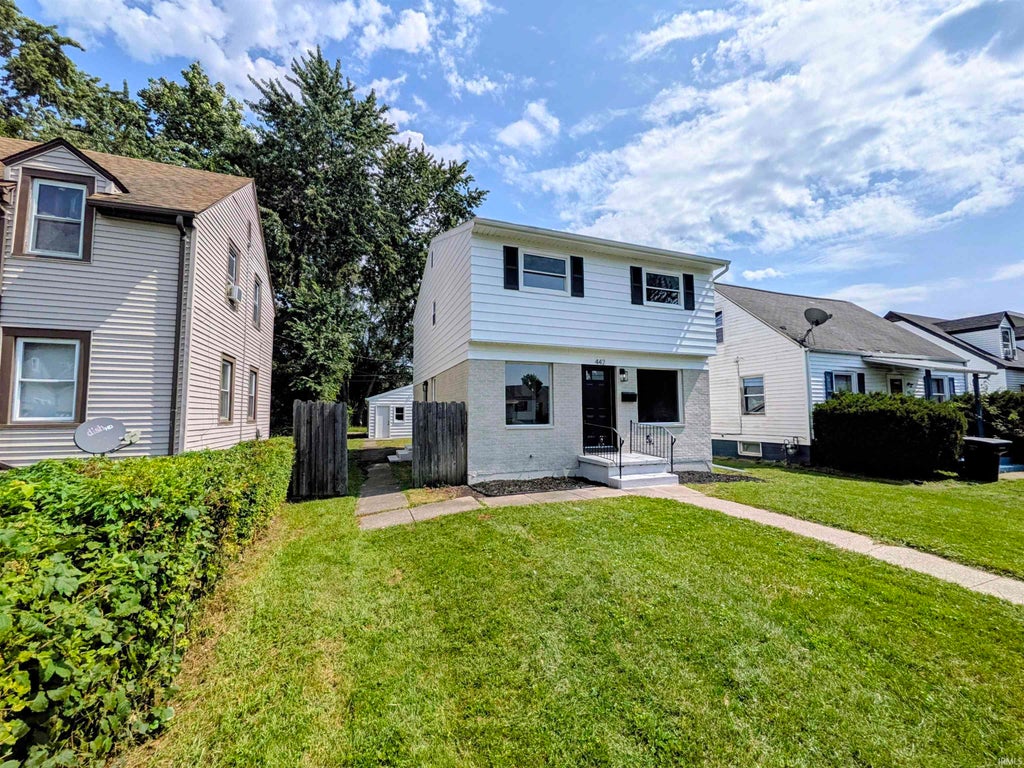 Photo of 442 S Albert Avenue, South Bend, IN 46619 (MLS # 202636077)
