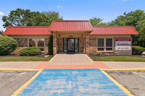 Photo of 804-806 S Berkley Road, Kokomo, IN 46901 (MLS # 202528768)