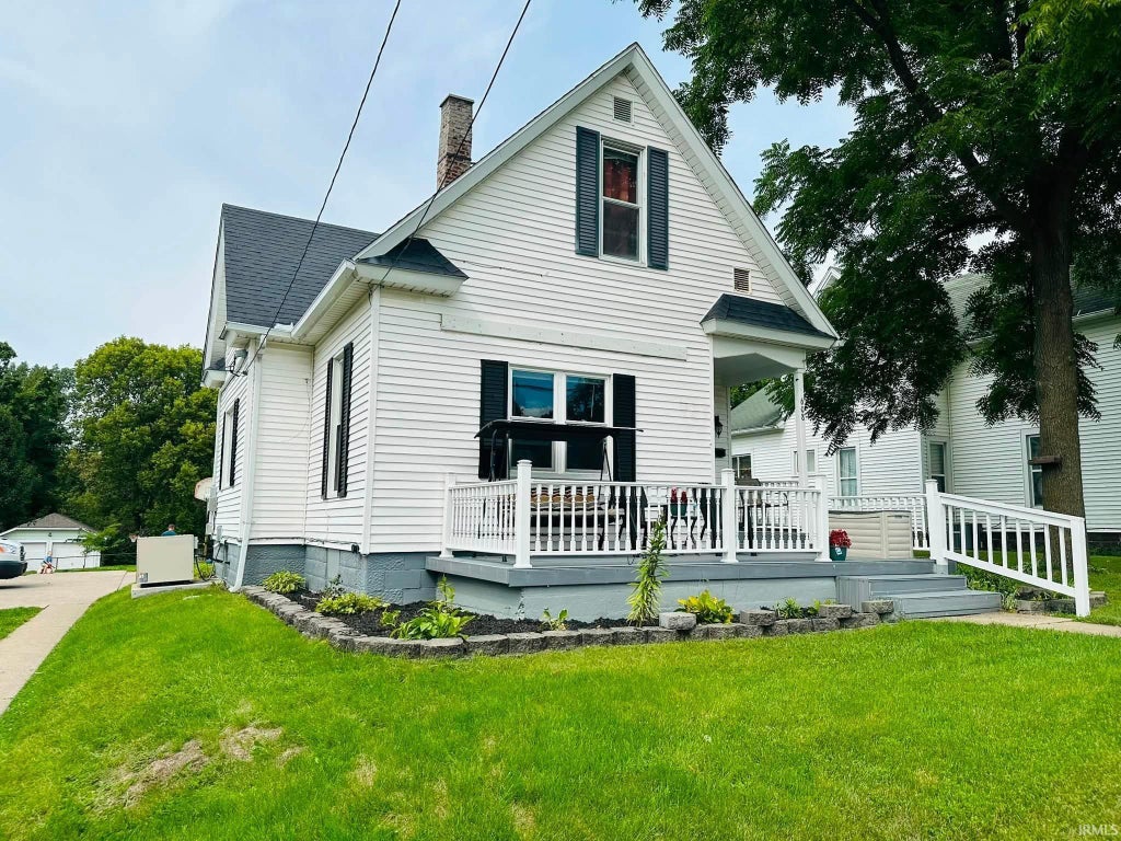 Photo of 608 W William Street, Kendallville, IN 46755 (MLS # 202635799)