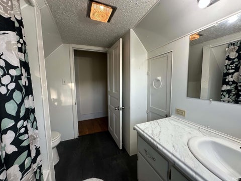 Tiny photo for 608 W William Street, Kendallville, IN 46755 (MLS # 202635799)